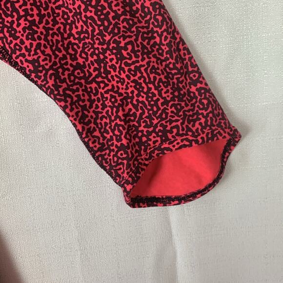 Nike Womens large printed base layer 3/4 length sleeves pink purple warm gear we - Picture 6 of 12